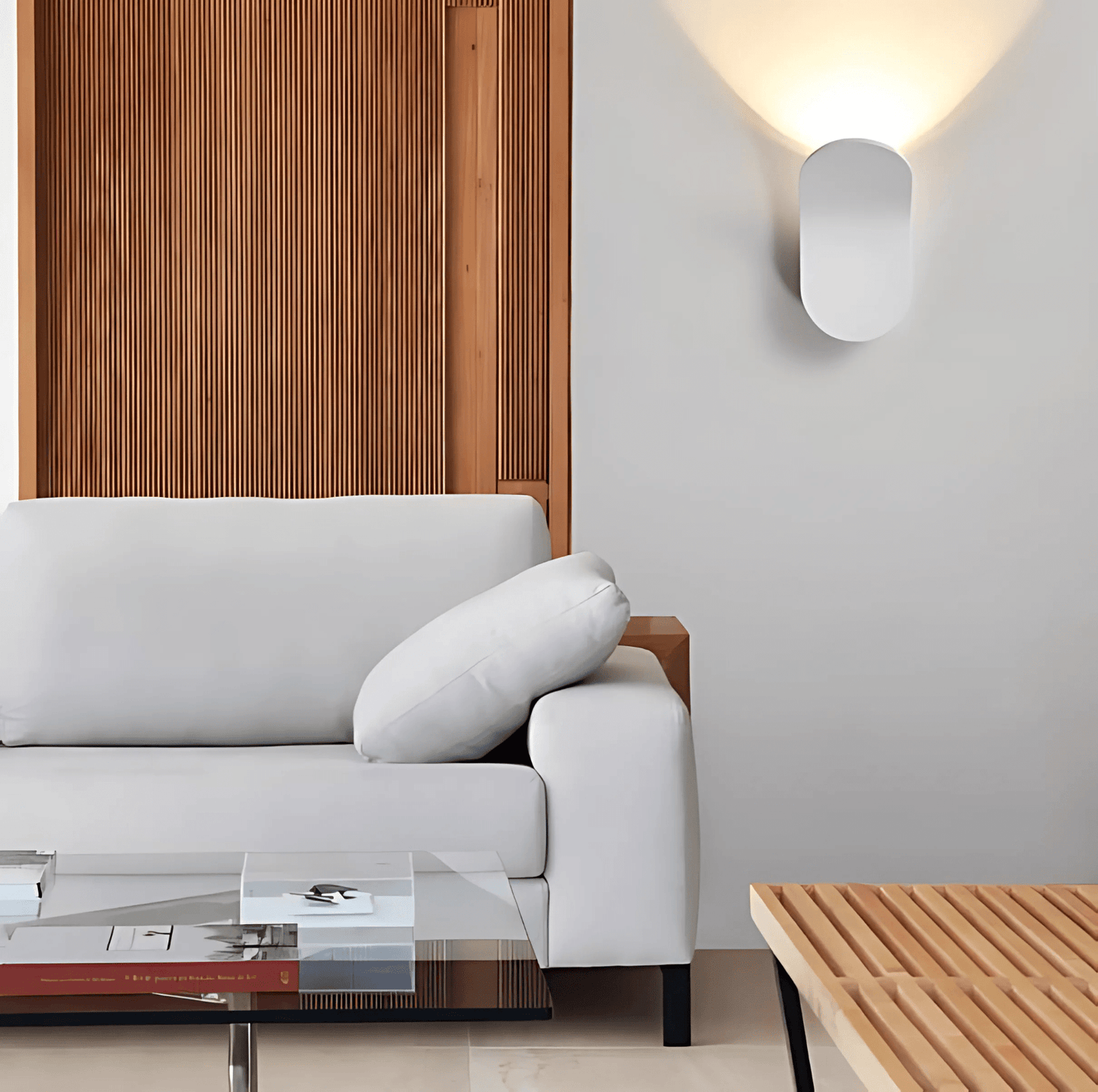 Skorter | Modern Curved Wall Lamp with LED Light