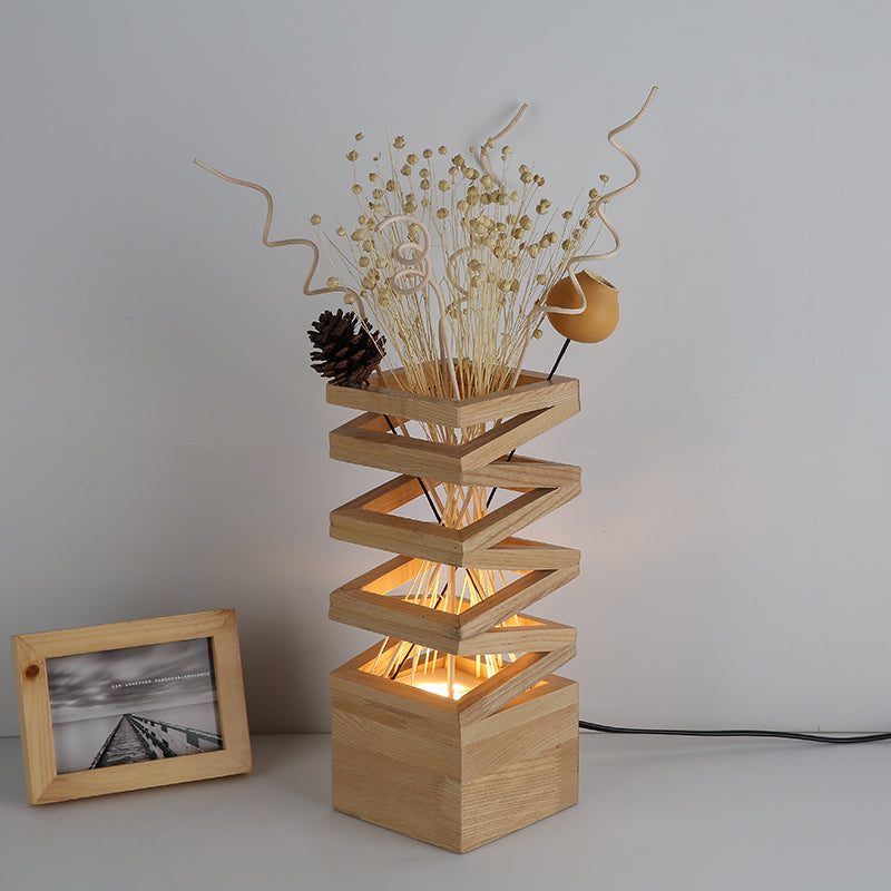 Skørter | Three Vase Night Light