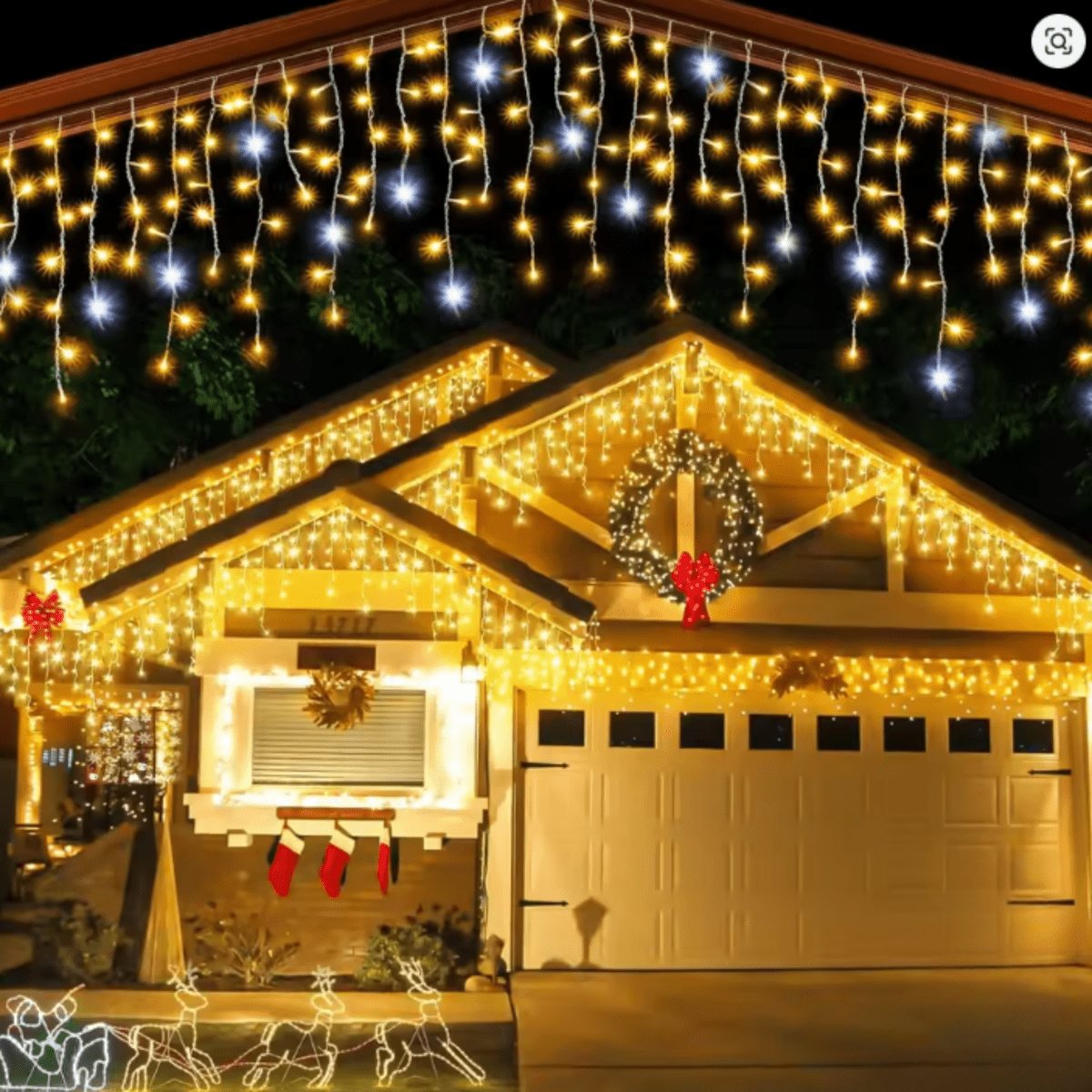 Skorter | LUMICURTAIN – LED Garden Curtains for Sparkling Outdoor Ambiance