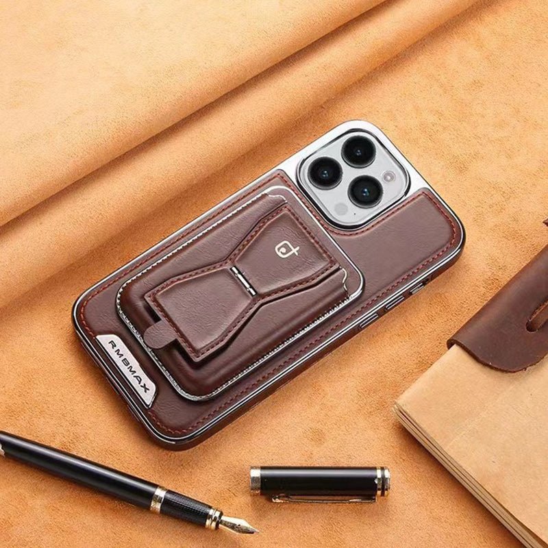Luxurious Leather Magnetic Phone Case - SKØRTER