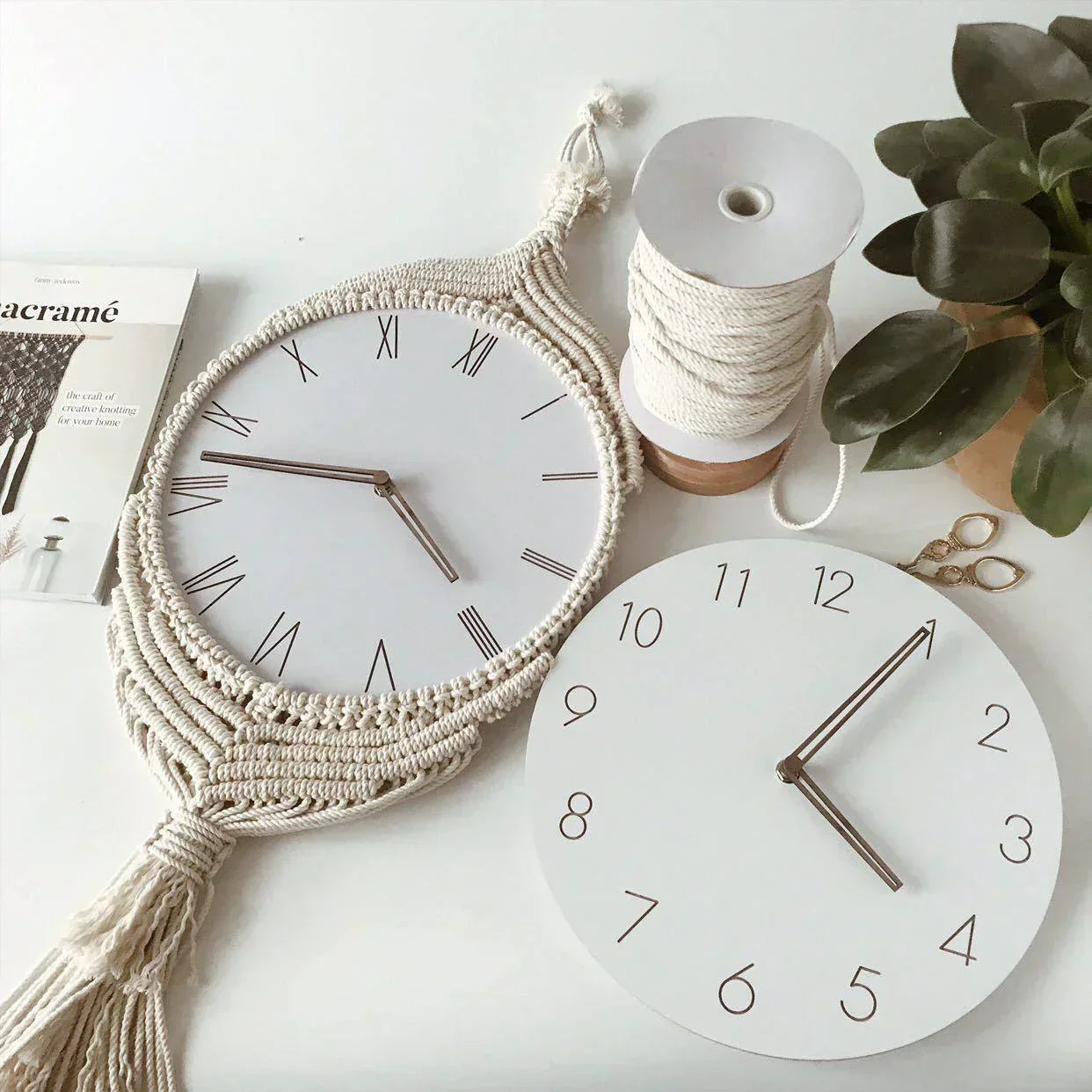 Skorter | BohèmeTick - Chic Macrame Clock