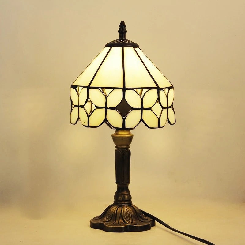 Skorter | LumiTiffany | LED table lamp in vintage design