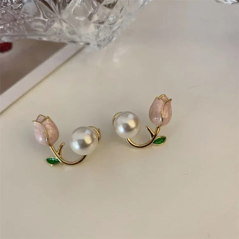 Skorter | Sweet Fashion Tulip Flower With Pearl Stud Earrings