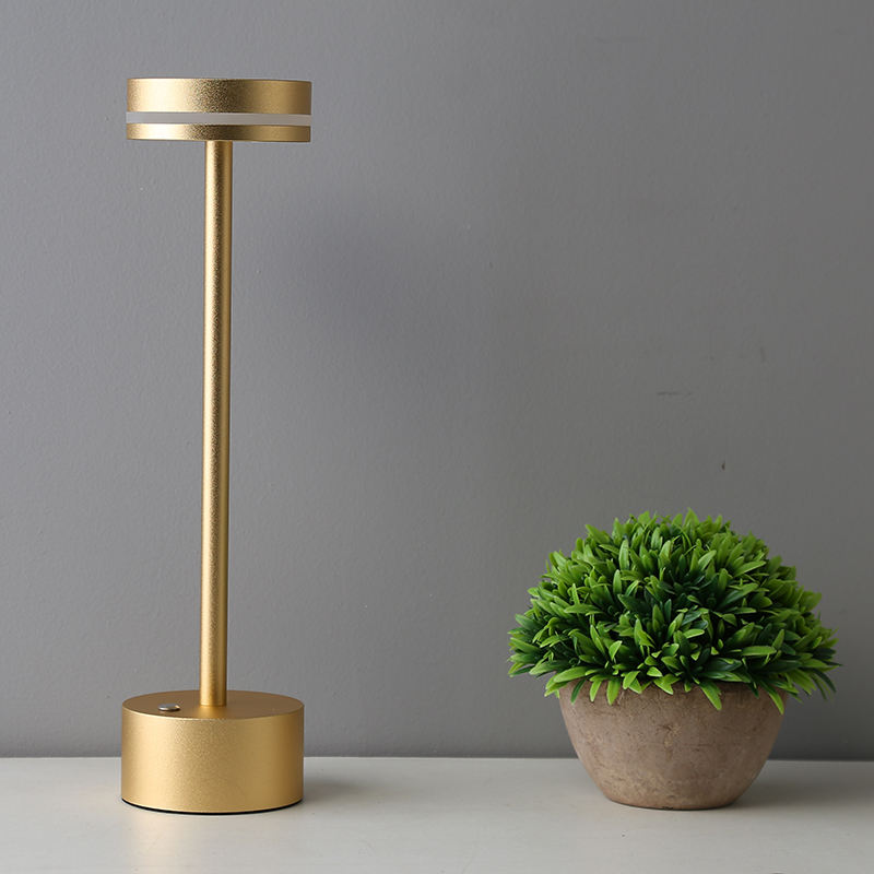 Skorter | Radiance Wireless Table Lamp