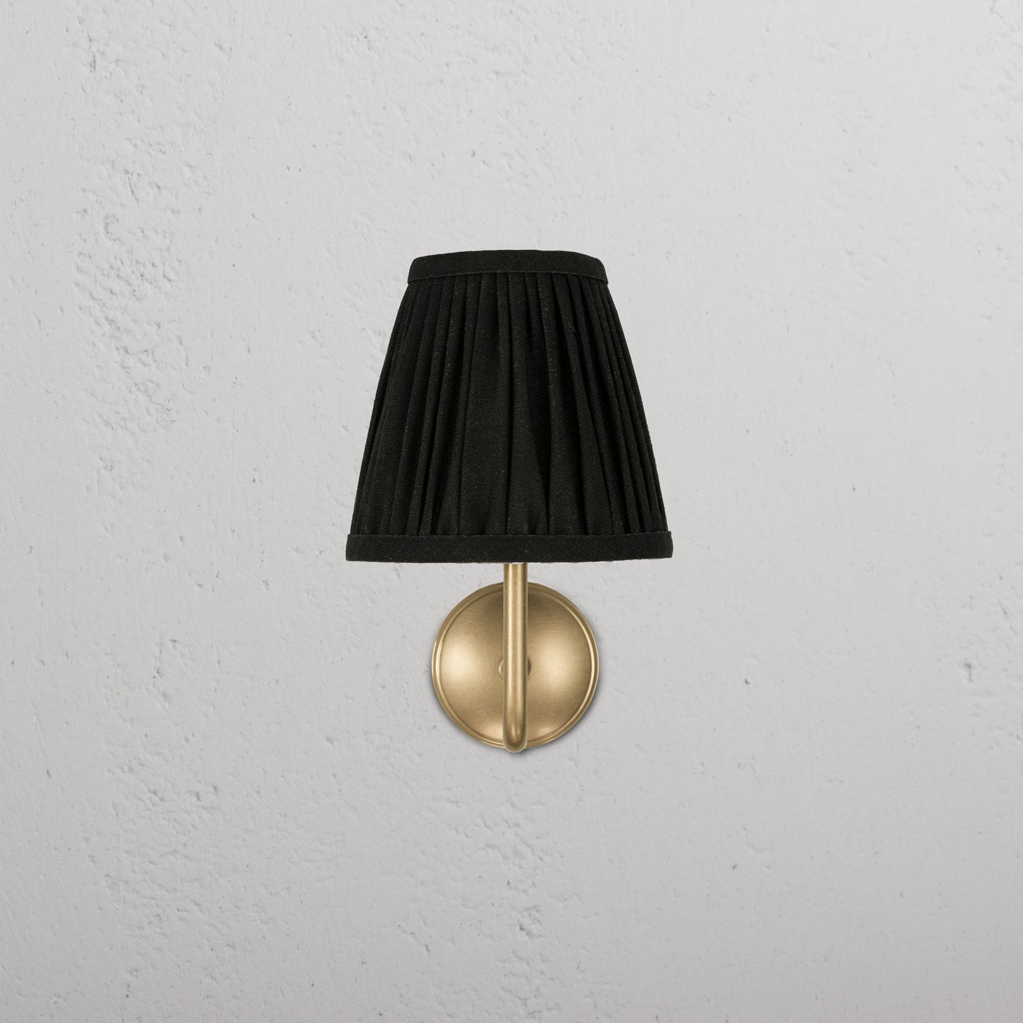 Skorter | Malvern Small Wall Lamp Folded Deep Green - Antique Brass