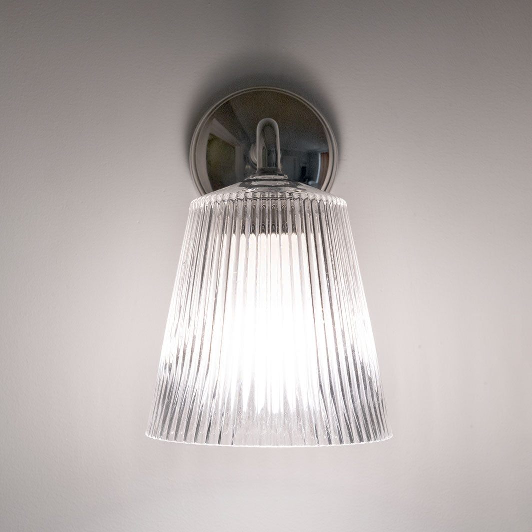 Skorter | Richmond Small Wall Lamp Fluted Glass - Polished Nickel