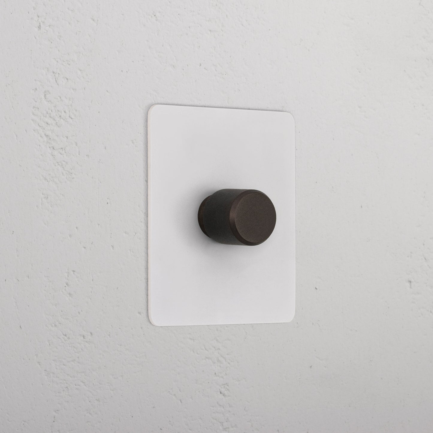 Skorter | 1G Dimmer Slimline Switch - Malbar Bronze