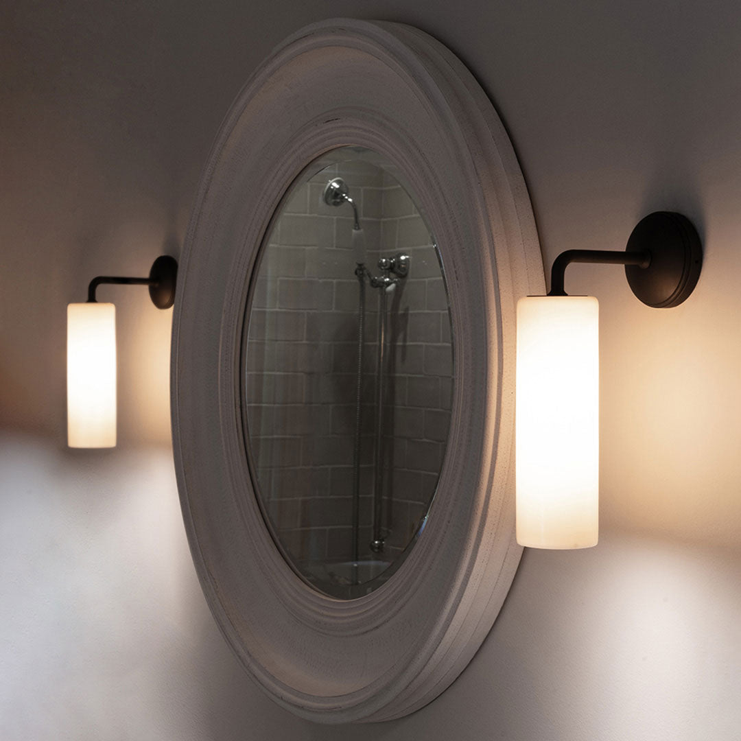 Skorter | Claremont Small Wall Lamp Fine Porcelain - Bronze