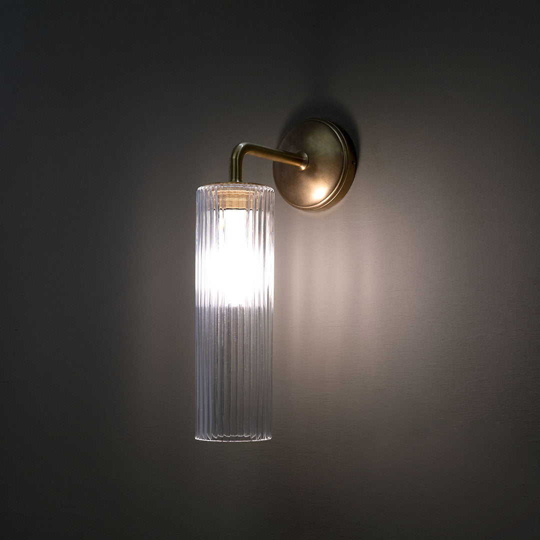 Skorter | Claremont Small Wall Lamp Fluted Glass - Antique Brass