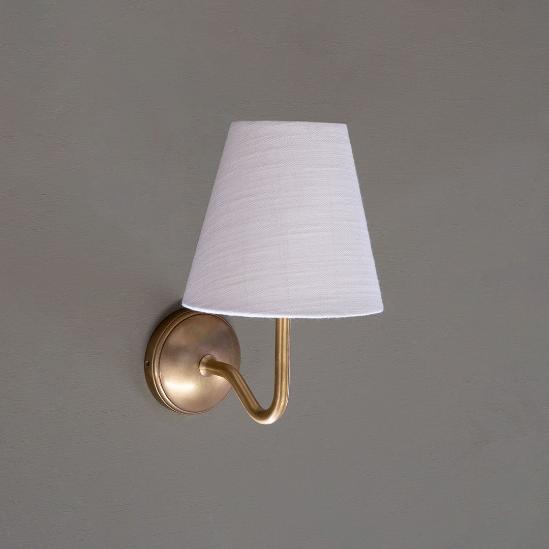 Skorter | Malvern Small Wall Lamp Alabaster White - Antique Brass