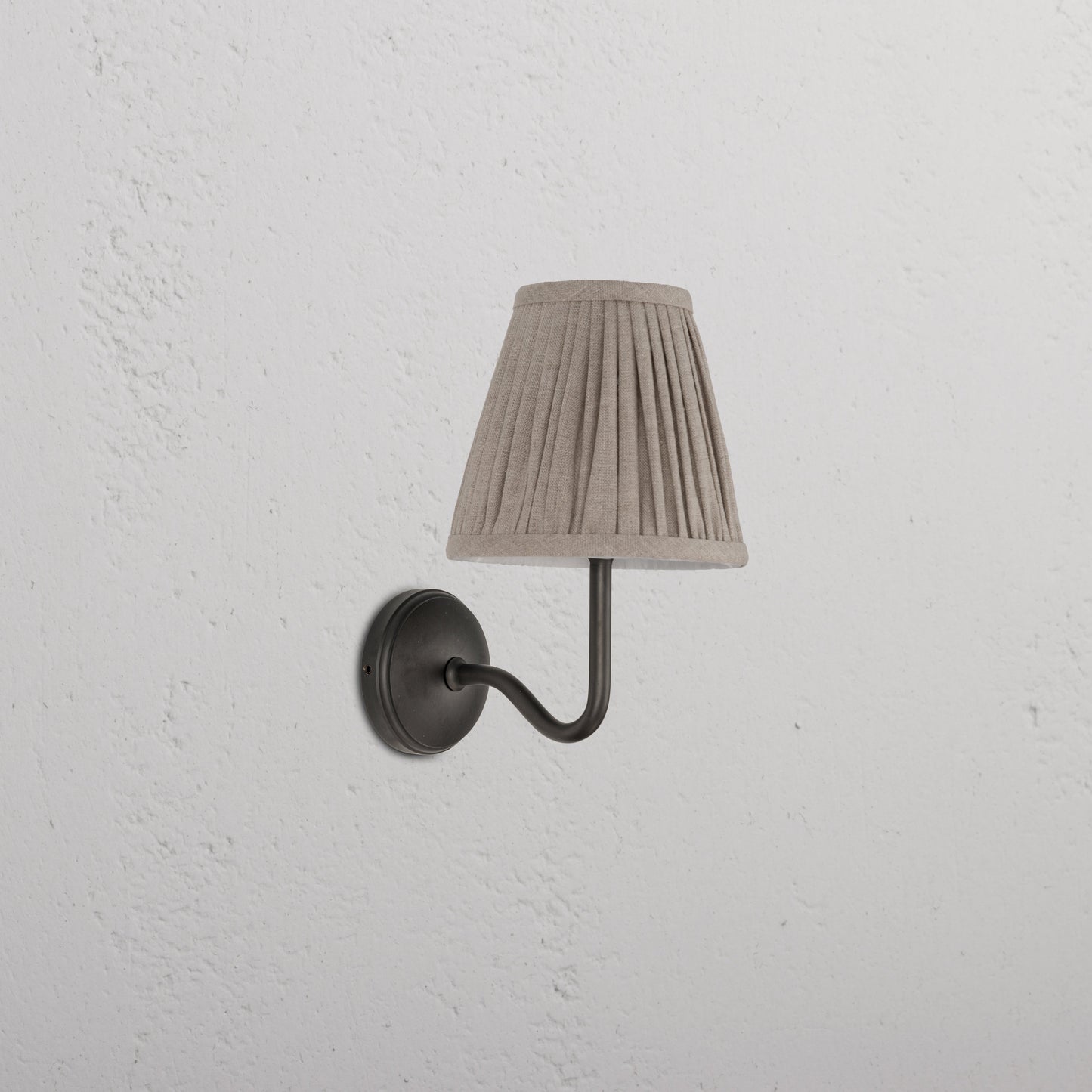 Skorter | Malvern Small Wall Lamp Pleated Natural Beige - Bronze