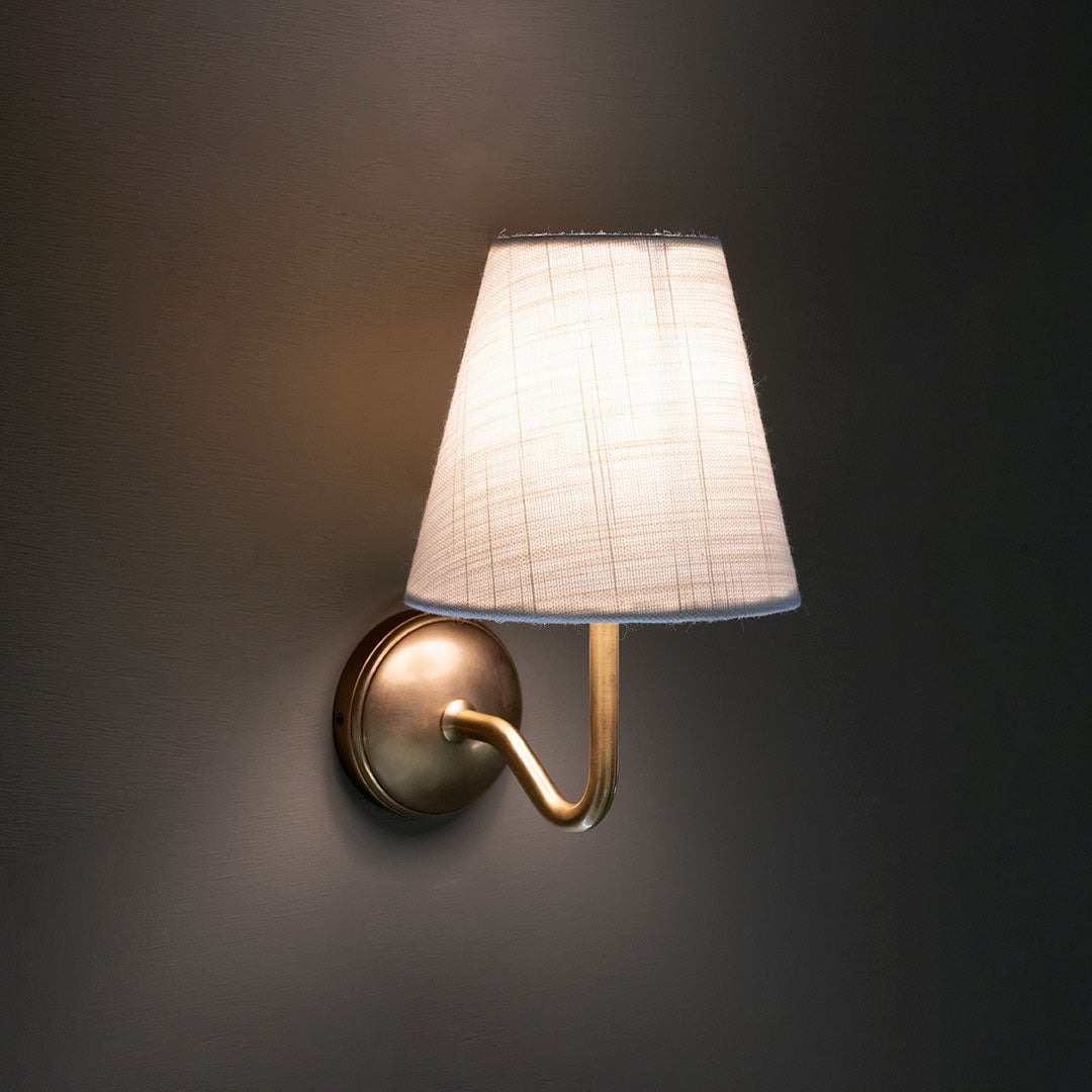 Skorter | Malvern Small Wall Lamp Alabaster White - Antique Brass