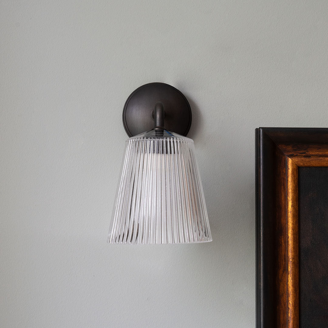 Skorter | Richmond Small Wall Lamp Ribbed Glass - Bronze