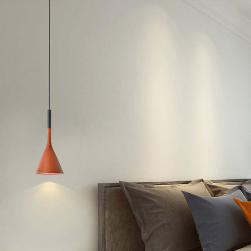 Skorter | Modern Triangle Pendant Lamp - Trionda