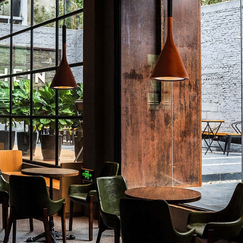 Skorter | Modern Triangle Pendant Lamp - Trionda