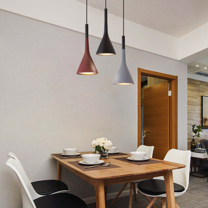 Skorter | Modern Triangle Pendant Lamp - Trionda