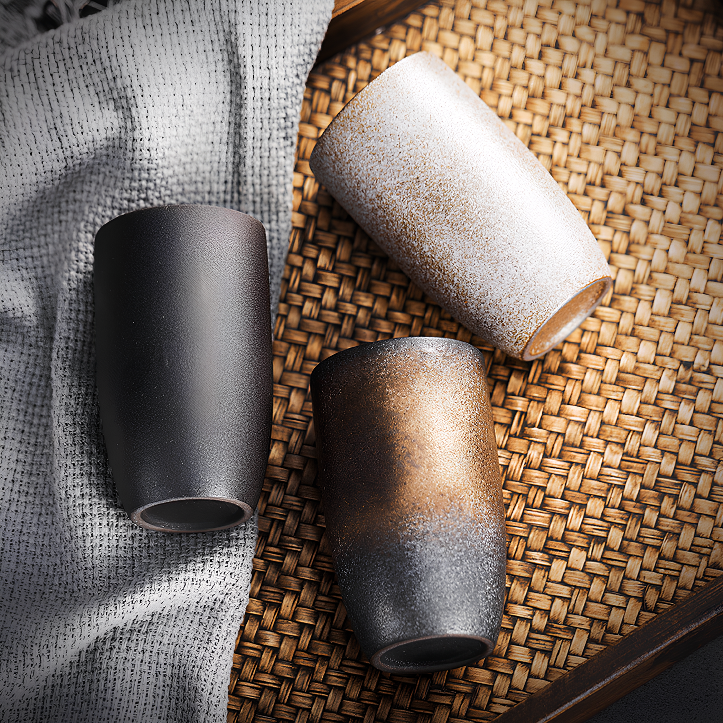 Skorter in ceramic with infuser and lid