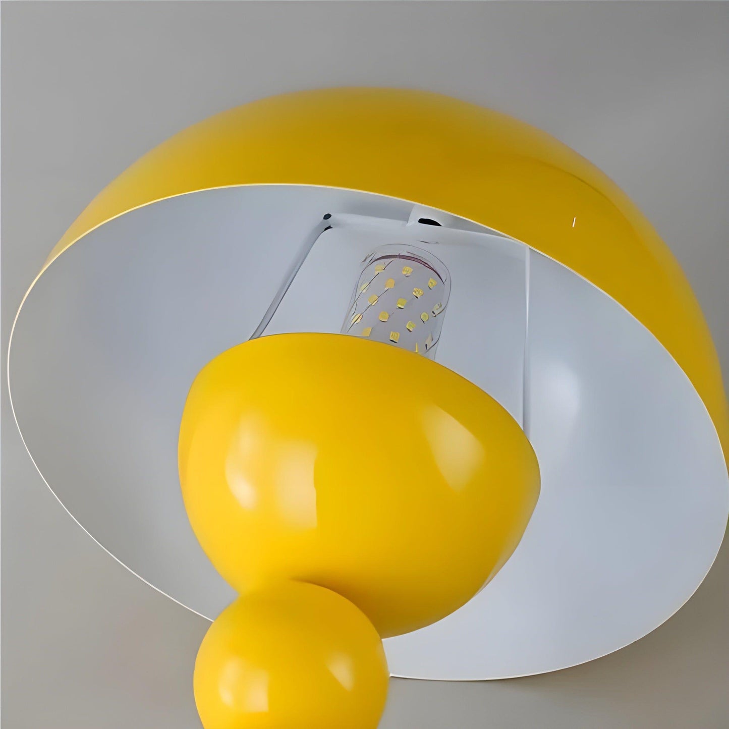 Skorter | Light – Nordic LED-Dimmable Table Lamp