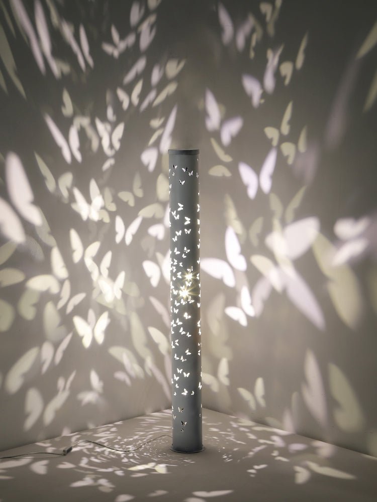 Norfried Column Floor Lamp - SKØRTER