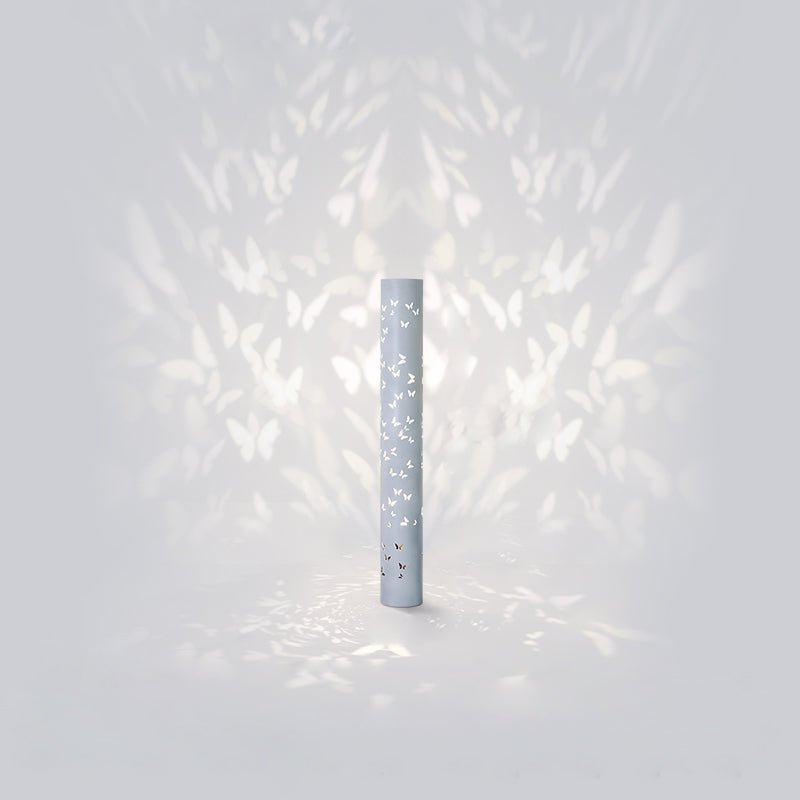 Norfried Column Floor Lamp - SKØRTER