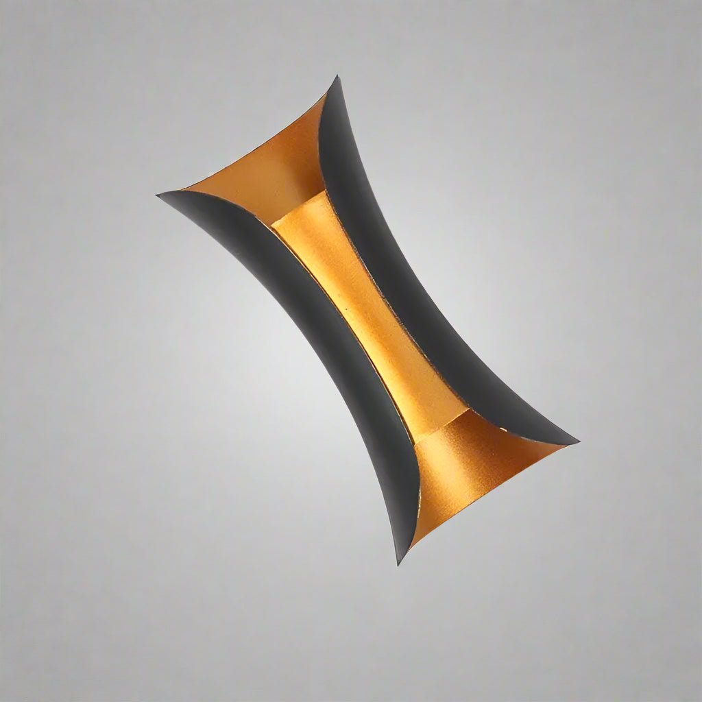 Skorter | LUXEFLARE – Weatherproof Curved LED Wall Lamp for Modern Outdoor Spaces