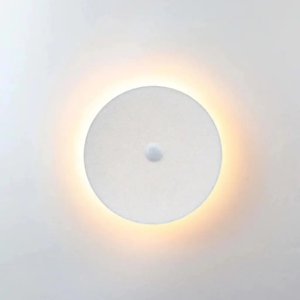Skorter | GLOWARC – Modern Outdoor LED Wall Lamp for Stylish Facades & Entrances