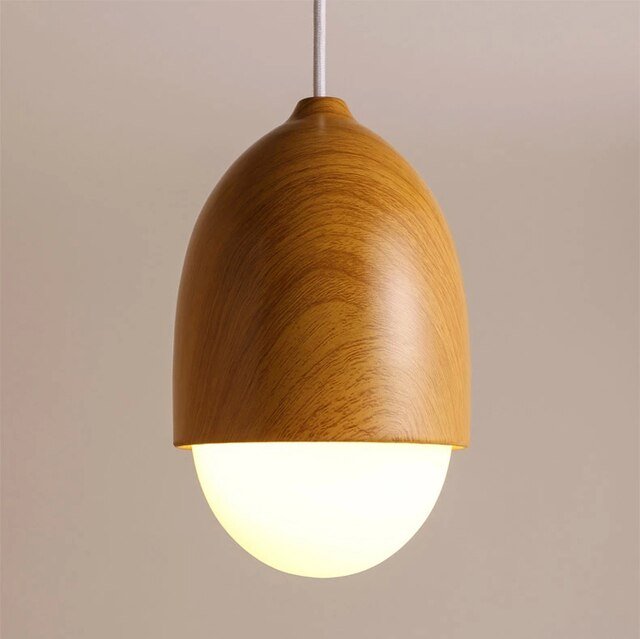 Pendant Light named Castanea - SKØRTER