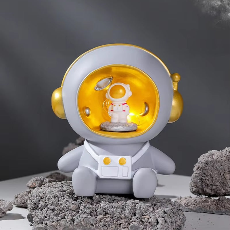 Skorter | 2-in-1 Astronaut Piggy Bank & Night Lamp For Kids