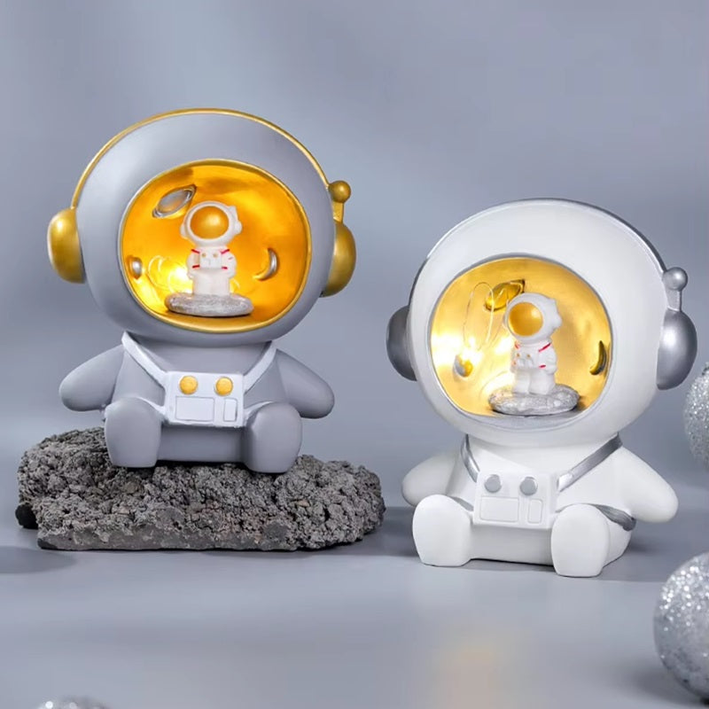 Skorter | 2-in-1 Astronaut Piggy Bank & Night Lamp For Kids