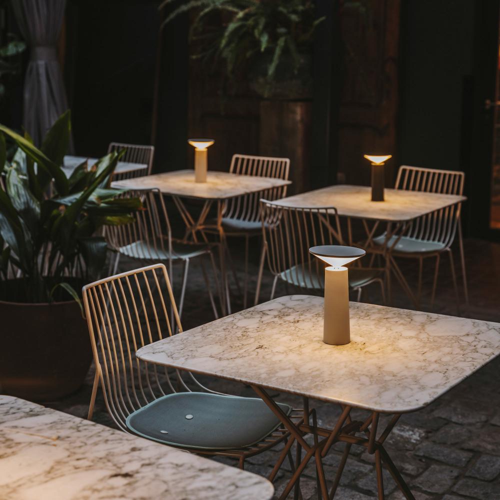 Skorter | Portable Dimmable Table Lamp - LumoFlex