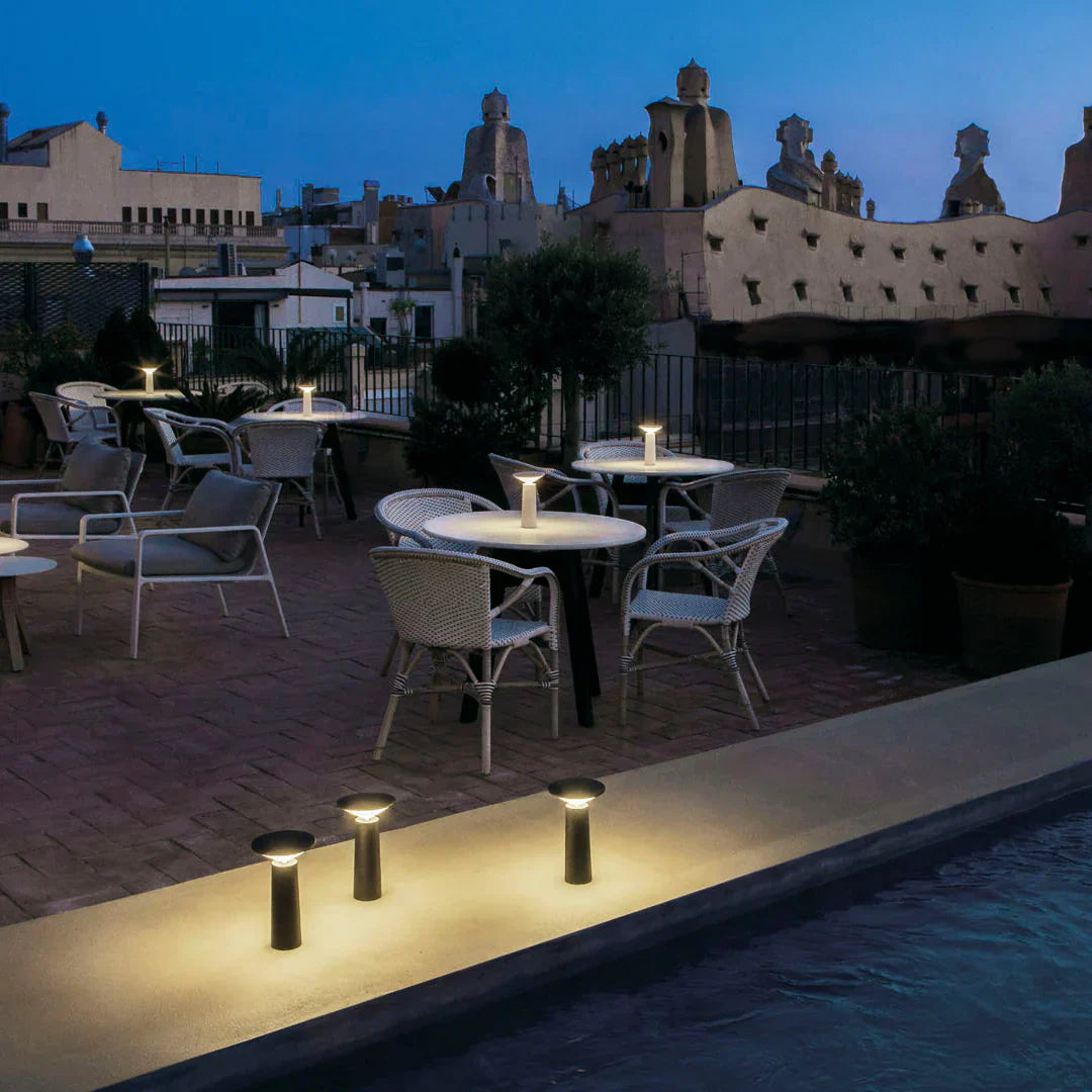 Skorter | Portable Dimmable Table Lamp - LumoFlex