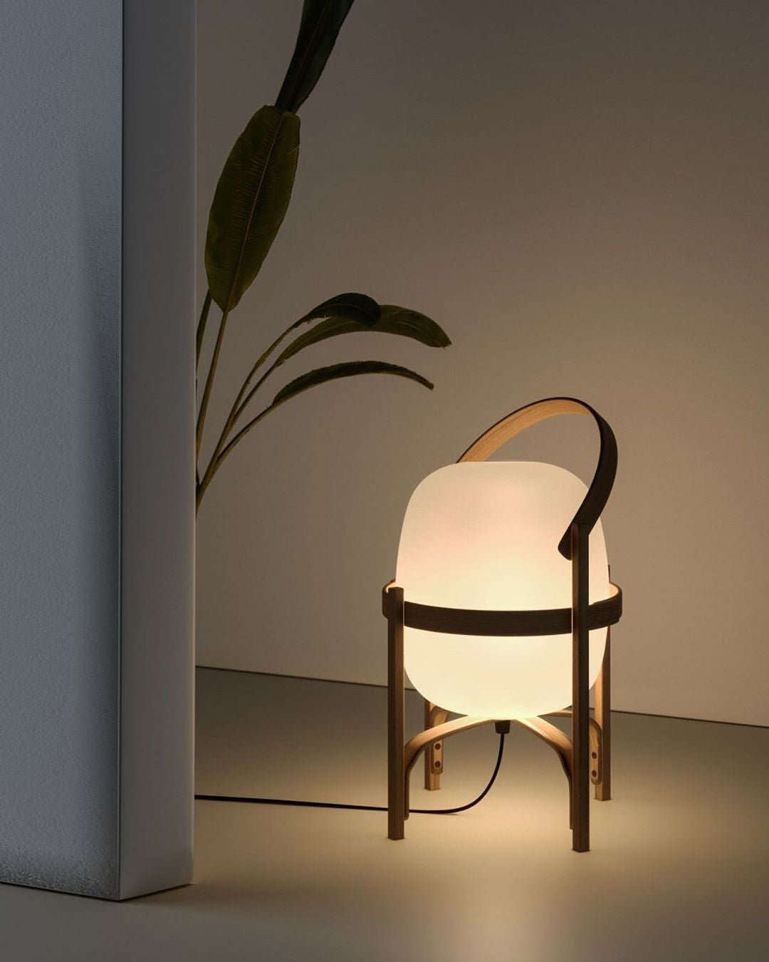 Portable Lantern Glass Table Lamp - SKØRTER