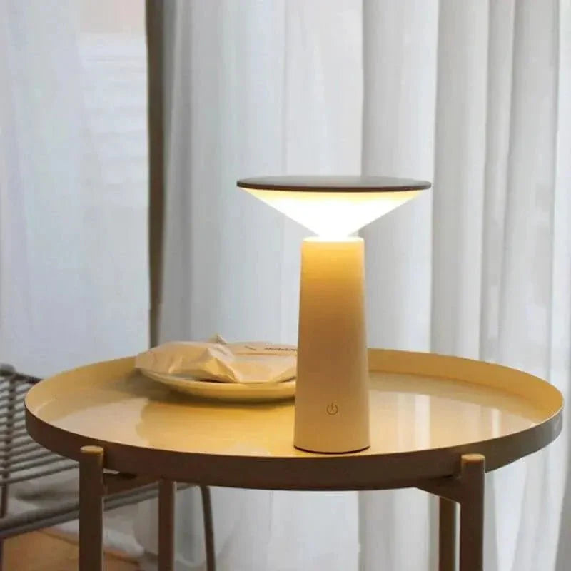 Skorter | Portable rechargeable table lamp