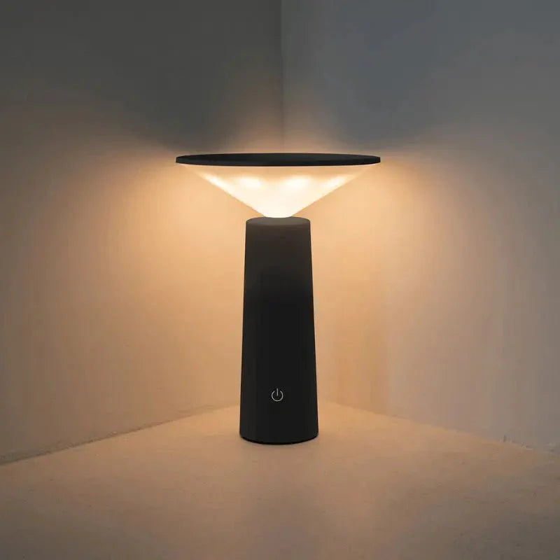 Skorter | Portable rechargeable table lamp