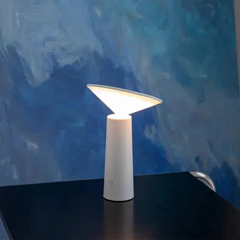 Skorter | Portable rechargeable table lamp