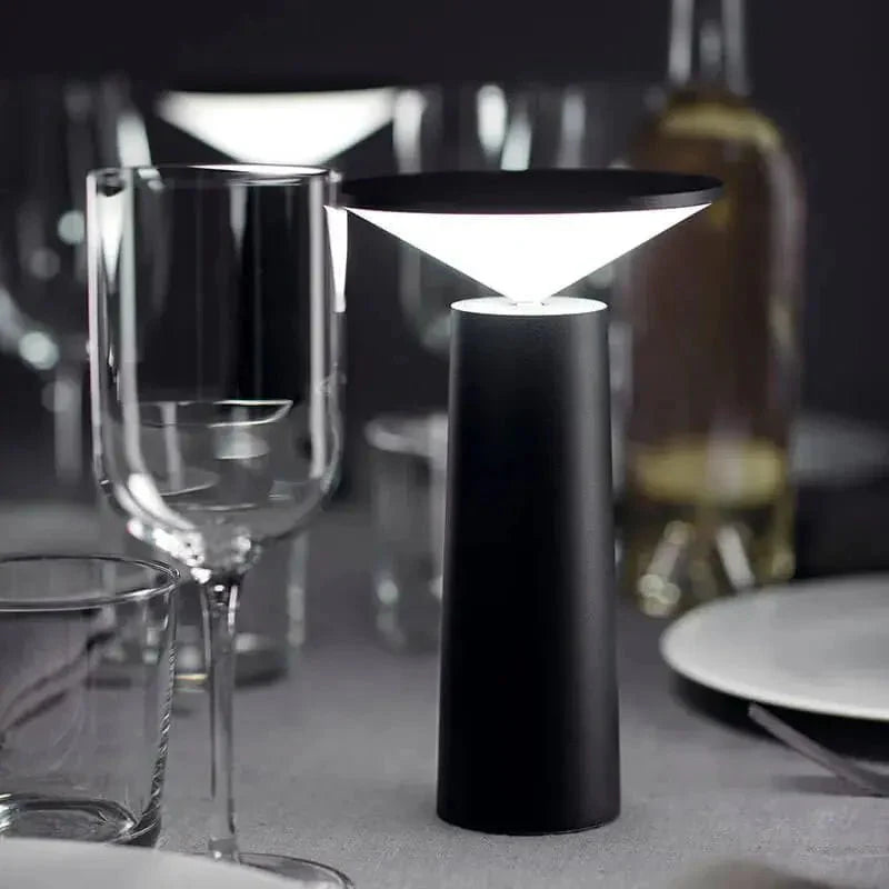 Skorter | Portable rechargeable table lamp