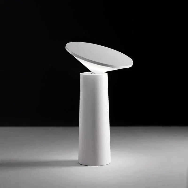 Skorter | Portable rechargeable table lamp