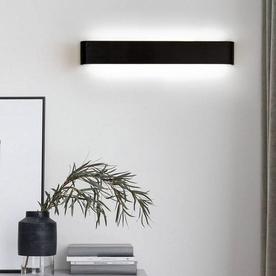 Skorter | Contemporary LED Wall Lamp – Sleek Black Aluminum Light