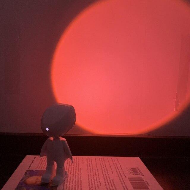 Skorter | Atmospheric Sunset Robot Lamp LED