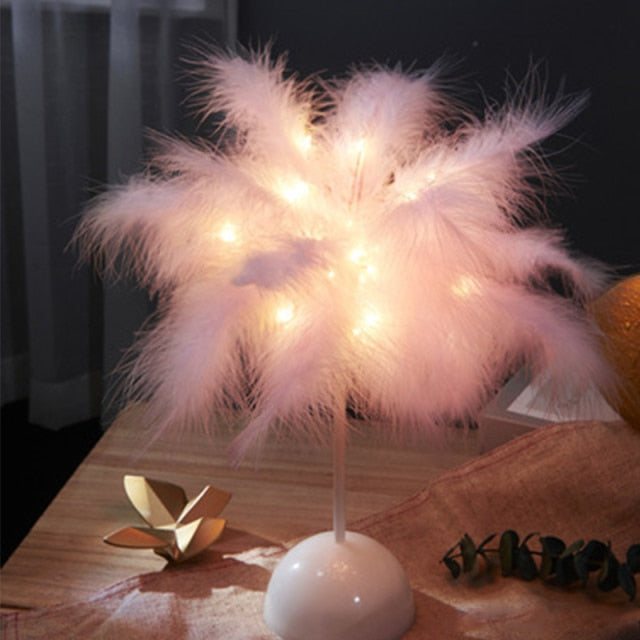 Skorter | Feather Palm Creative Table Lamp