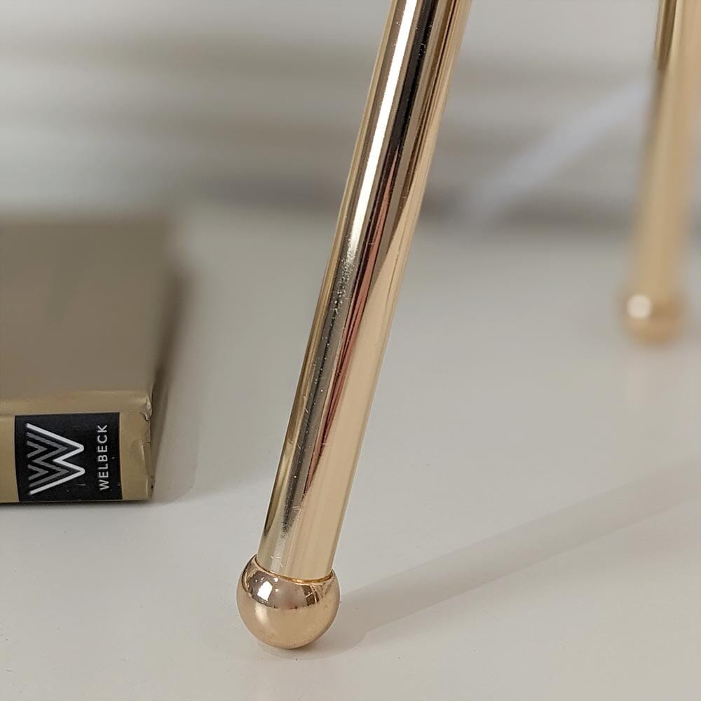 Skorter | Sara Gold Tripod Feather Table Lamp