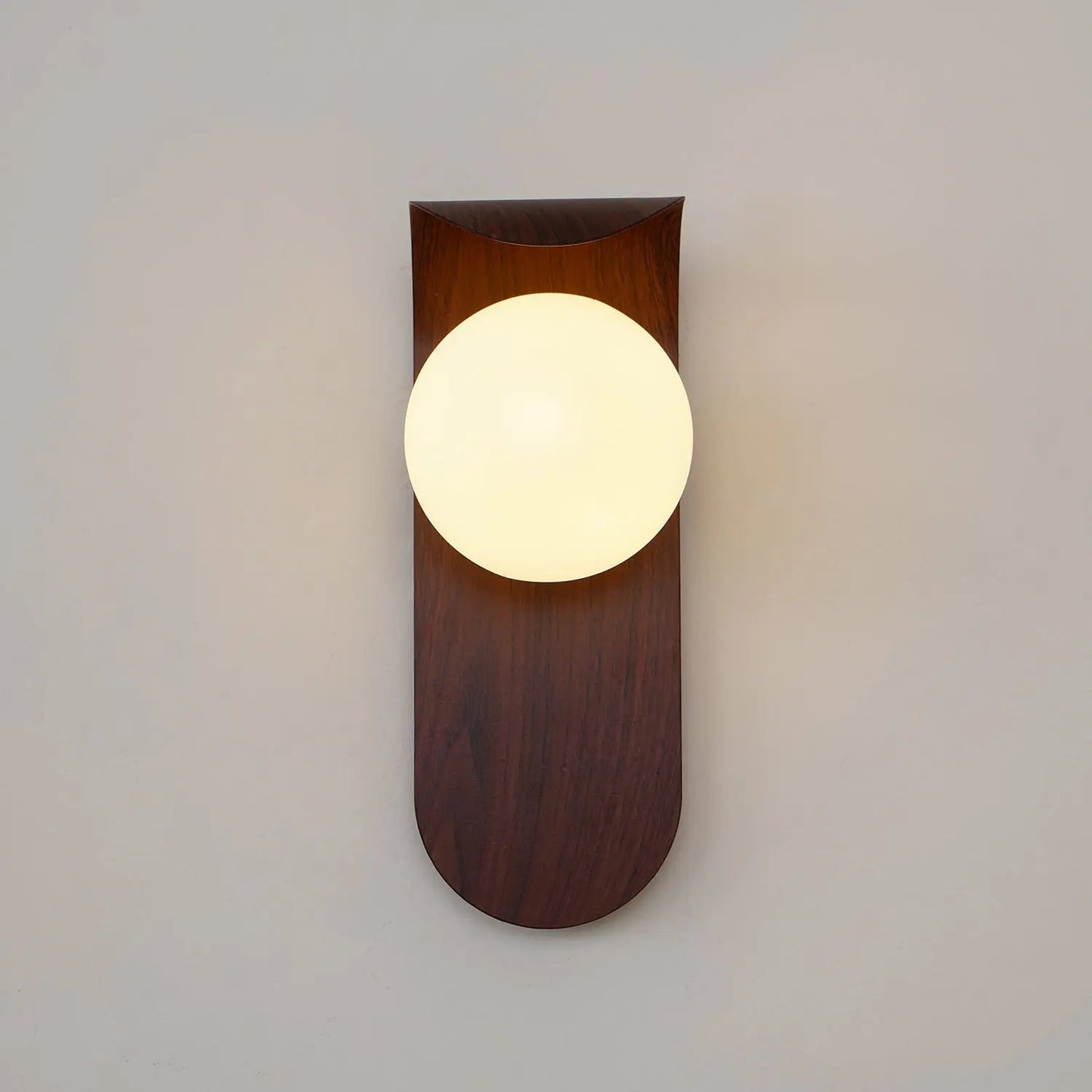 Skorter | Carlyle Wall Lamp | Stylish Modern Lighting for Any Room