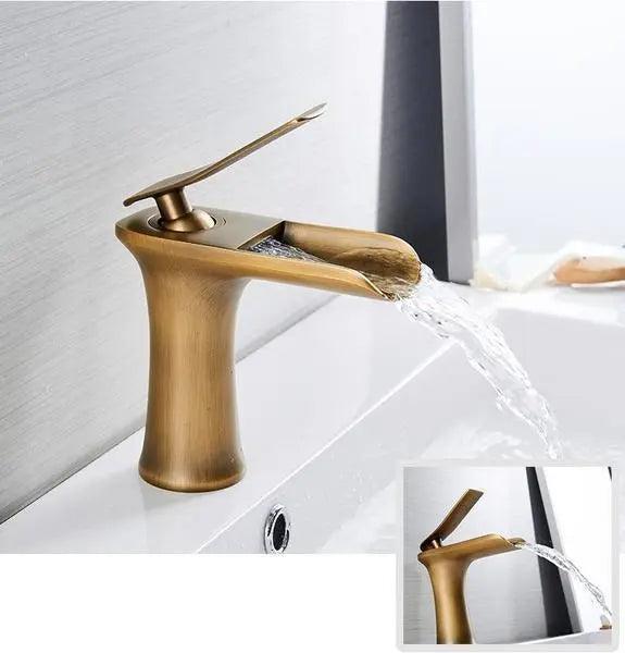 Single Handle Gold Bathroom Faucet - SKØRTER