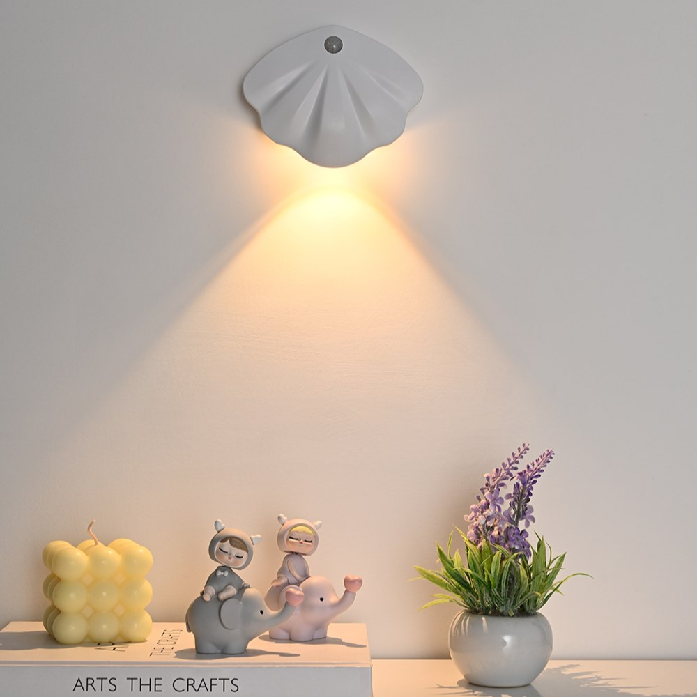Skorter | Smart Shell Motion Sensor Lamp - LumiMotion