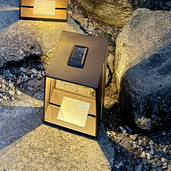 Skorter | Scandinavian Modernism Outdoor Solar Lanterns, Set of 2