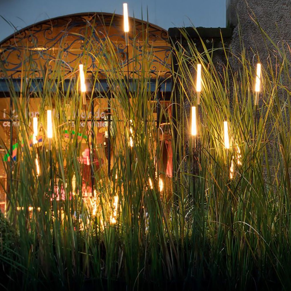 Skorter | SOLAREED LIGHTS – Solar Reed Garden Lights for Atmospheric Outdoor Lighting