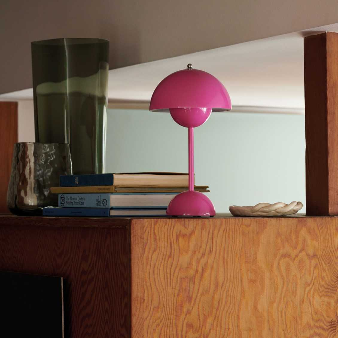 Skorter | SolarFlare - LED table lamp for a cozy interior