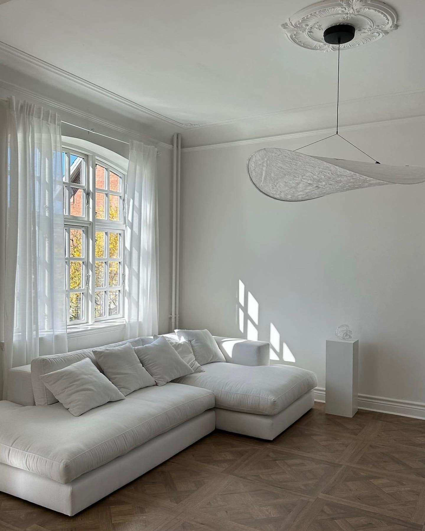 Tense Tyvek Pendant Lamp - SKØRTER