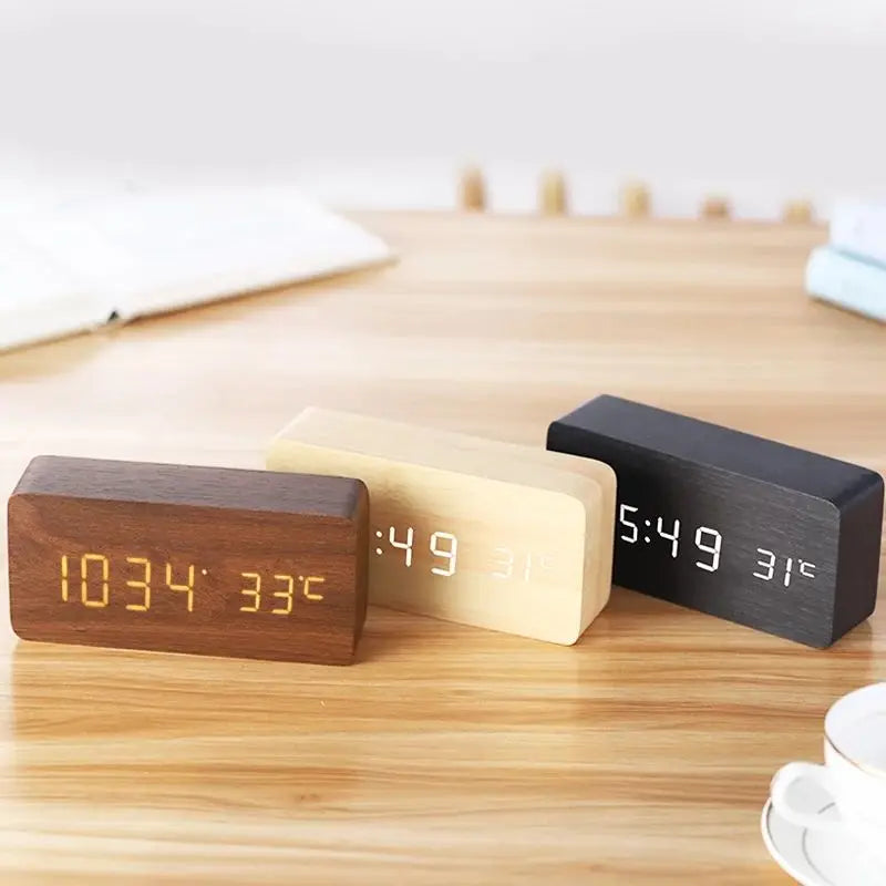 Skorter | Timbertime - Natural Wood LED Clock - Unique Design - Digital Alarm Function