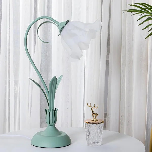 Skorter | BloomBeam - Adjustable Retro Table Lamp